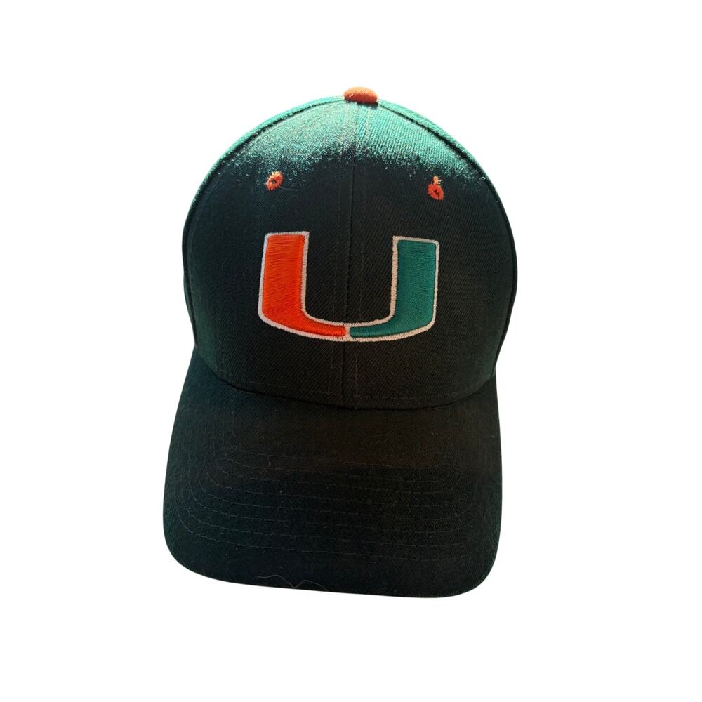 University Of Miami Hurricanes Hat Green Embroidered Logo Patch Cap fitted 7 3/8